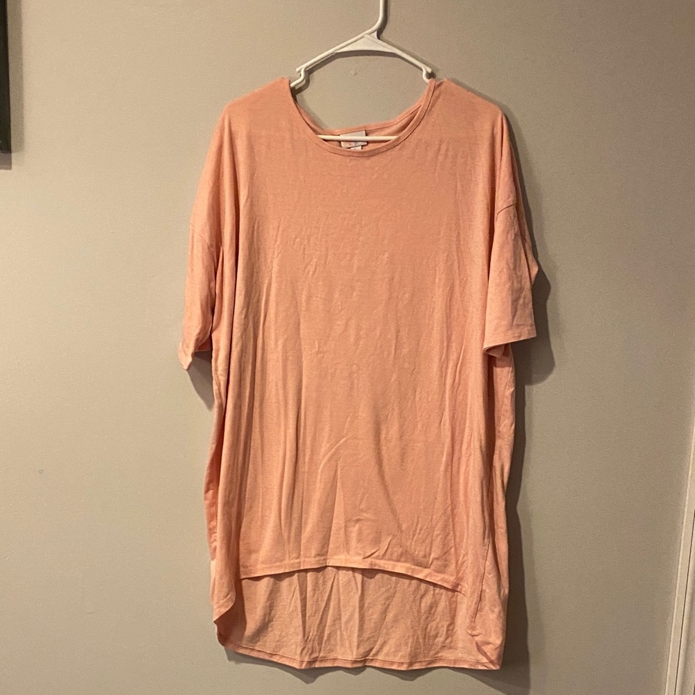 LuLaRoe Soft Coral T-Shirt